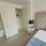 Rent 3 bedroom apartment of 93 m² in Marseille