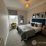 Rent 2 bedroom flat in Dundee