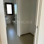 Rent 4 bedroom apartment of 95 m² in Roma