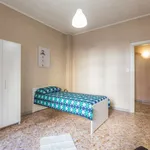 Rent a room in rome