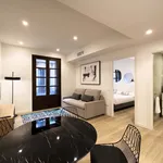 Rent 2 bedroom apartment of 85 m² in Barcelona