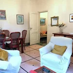 Rent 2 bedroom apartment of 100 m² in rapallo