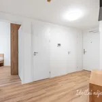 Pronajměte si 3 ložnic/e byt o rozloze 83 m² v Prague