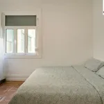 Rent 15 bedroom apartment in Lisbon