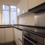 Appartement de 84 m² avec 1 chambre(s) en location à Paris