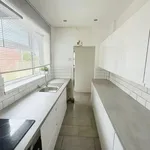 Rent 3 bedroom flat in Yorkshire And The Humber