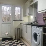 Rent 2 bedroom apartment in Reigate and Banstead