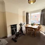 Rent 3 bedroom house in East Midlands