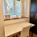 Rent a room of 80 m² in barcelona