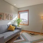 Rent 1 bedroom apartment in porto