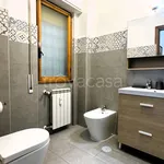 Rent 2 bedroom apartment of 73 m² in Roma