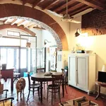 Rent 1 bedroom apartment of 55 m² in Florence