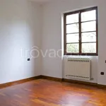 Rent 13 bedroom house of 550 m² in Bodio Lomnago