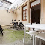 Rent 1 bedroom apartment in Porto