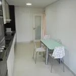 Rent 2 bedroom apartment of 100 m² in Amadora