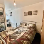 Rent 1 bedroom flat in Leeds