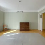 Rent 2 bedroom apartment of 63 m² in Budapest