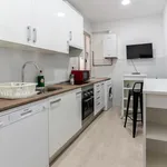 Rent a room of 125 m² in Madrid