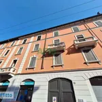 Affitto 3 camera appartamento di 100 m² in Milan