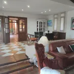 Rent 4 bedroom house of 330 m² in Marbella