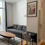 Rent 1 bedroom apartment of 25 m² in Paris