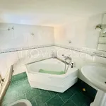 Rent 2 bedroom apartment of 50 m² in Napoli