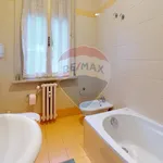 Rent 3 bedroom apartment of 100 m² in Perugia