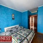 Rent 3 bedroom apartment of 95 m² in Milano