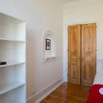 Rent 10 bedroom apartment in Lisbon