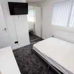 Rent 6 bedroom flat in West Midlands