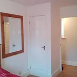 Rent 1 bedroom flat in Guildford