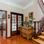 Rent 4 bedroom house of 200 m² in Porto