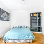 Appartement de 753 m² avec 2 chambre(s) en location à Paris