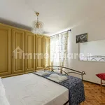 Rent 3 bedroom apartment of 90 m² in Genoa