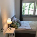 Miete 3 Schlafzimmer wohnung von 13 m² in Stuttgart