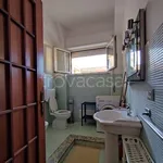 Affitto 4 camera appartamento di 128 m² in Reggio di Calabria