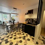 Rent 2 bedroom apartment of 570 m² in Paris