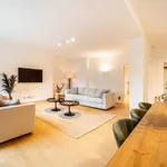 Rent 3 bedroom apartment in Saint-Gilles - Sint-Gillis