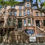 Rent 2 bedroom house in Brooklyn