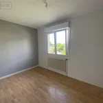 Rent 3 bedroom house of 78 m² in Louvigné-du-Désert