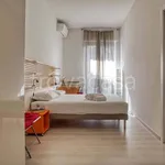 Rent 2 bedroom apartment of 90 m² in Milano