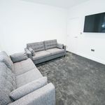 Rent 6 bedroom house in Leeds