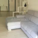 Rent 5 bedroom apartment of 90 m² in Milano