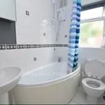 Rent 2 bedroom house in Leeds