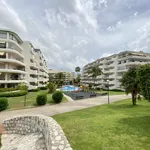 Rent 2 bedroom apartment of 1076 m² in Marbella