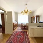 Pronajměte si 3 ložnic/e byt o rozloze 79 m² v Prague