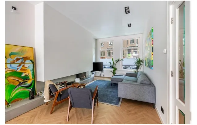 Huur 5 slaapkamer appartement van 220 m² in Amsterdam