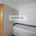 Rent 3 bedroom apartment of 103 m² in Bratislava