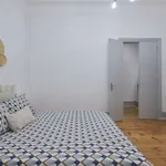 Rent a room in lisbon