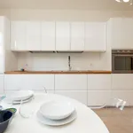 Rent 2 bedroom apartment in Milan